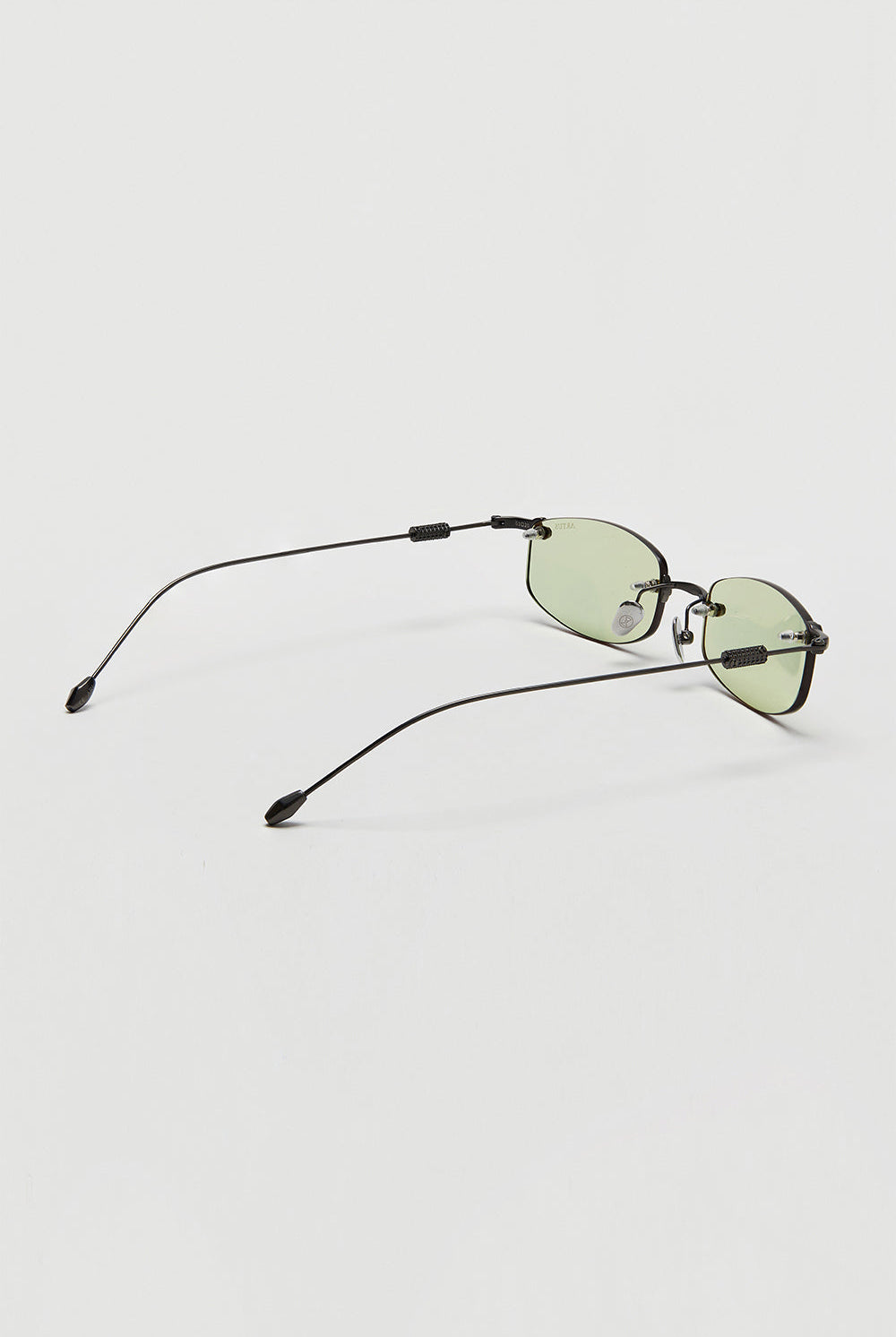 Artus ARI GunMetal titanium sunglasses, size S — three-quarter view