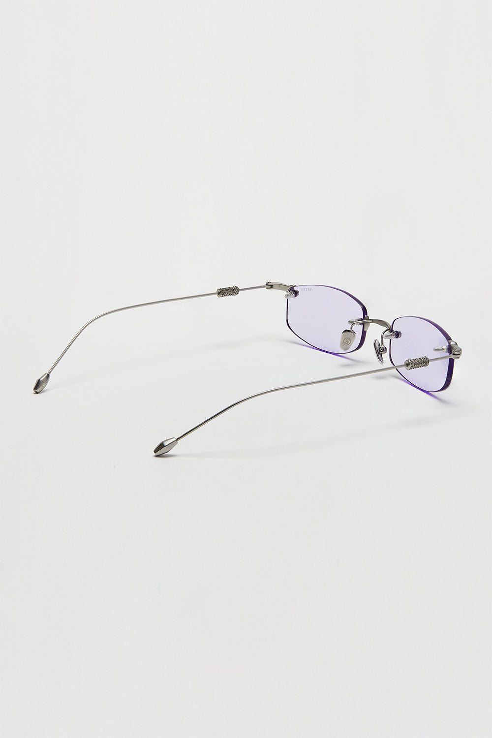 Artus ARI Ash Silver titanium sunglasses, size S — three-quarter view