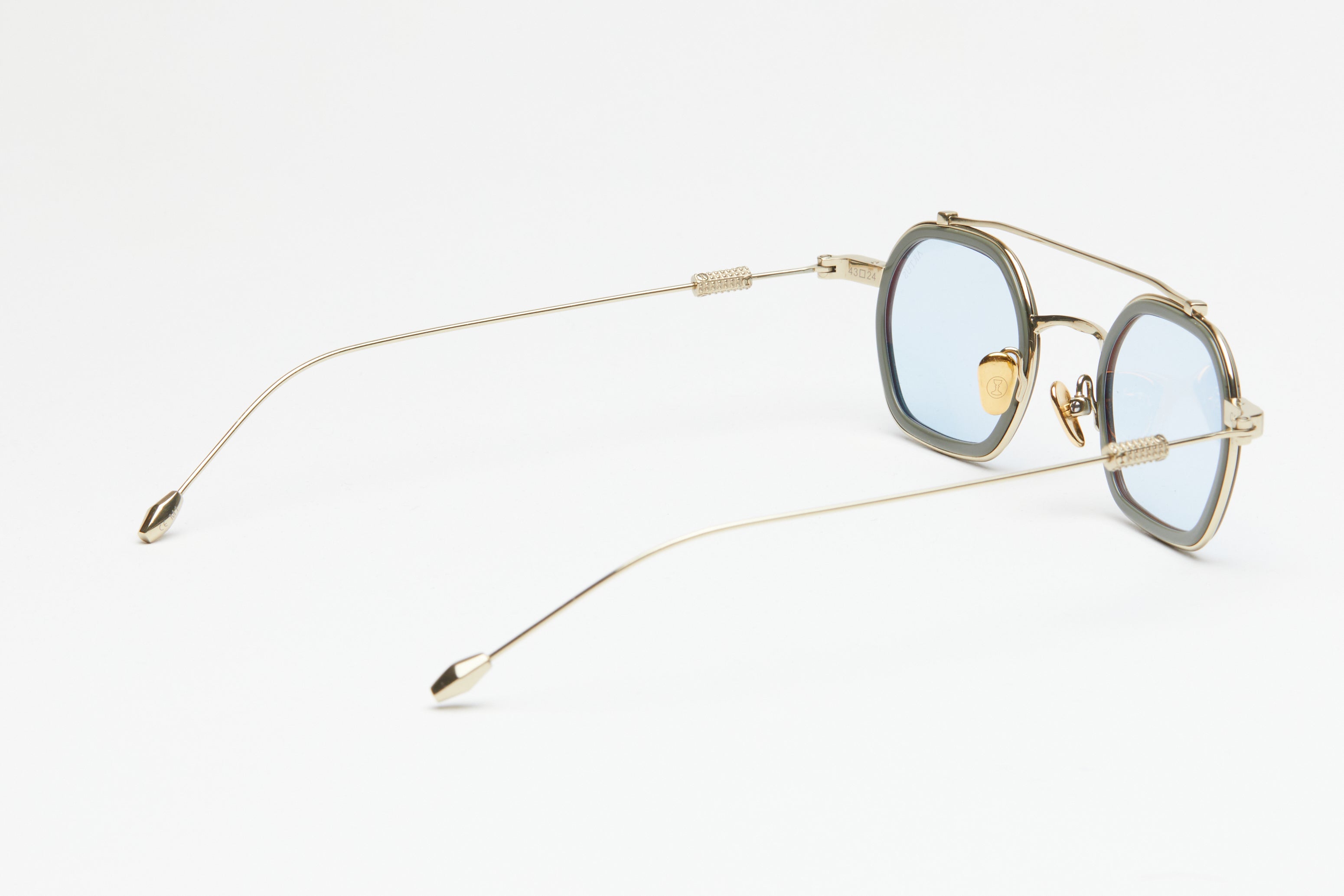 Artus DAN Bronze / Concrete titanium and acetate sunglasses — side view