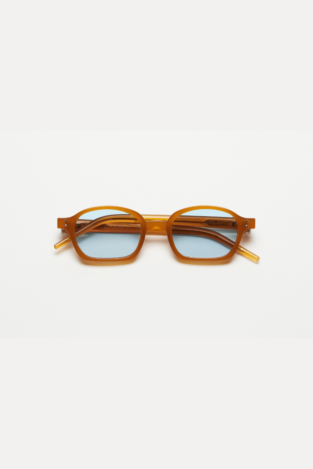 Artus AMO Cognac acetate sunglasses — Light Blue, front view