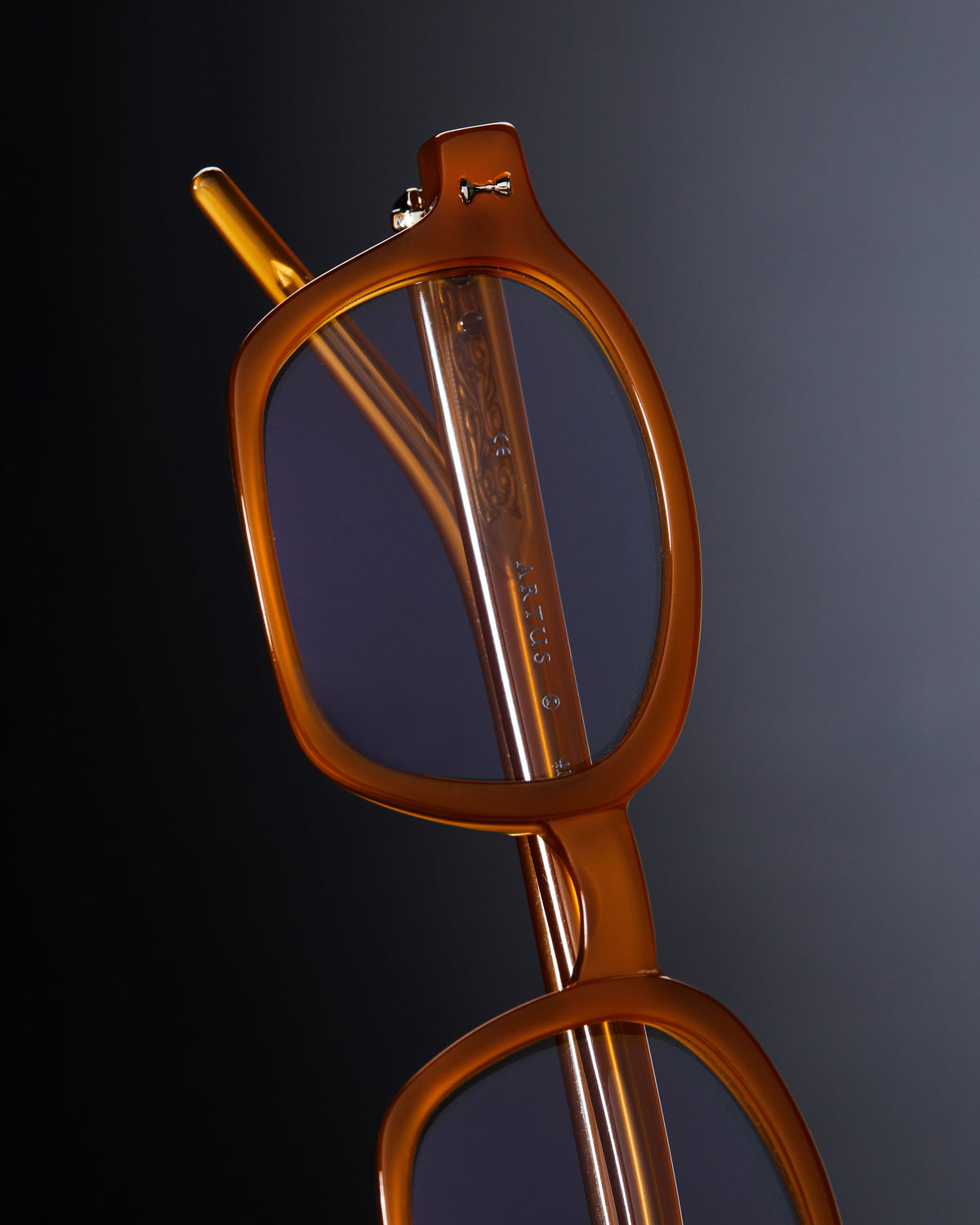 Artus AMO Cognac acetate sunglasses — Light Blue, three-quarter view