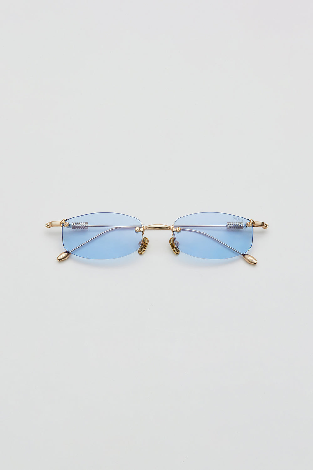 Artus ARI Dune Gold titanium sunglasses, size S — Light Blue, front view
