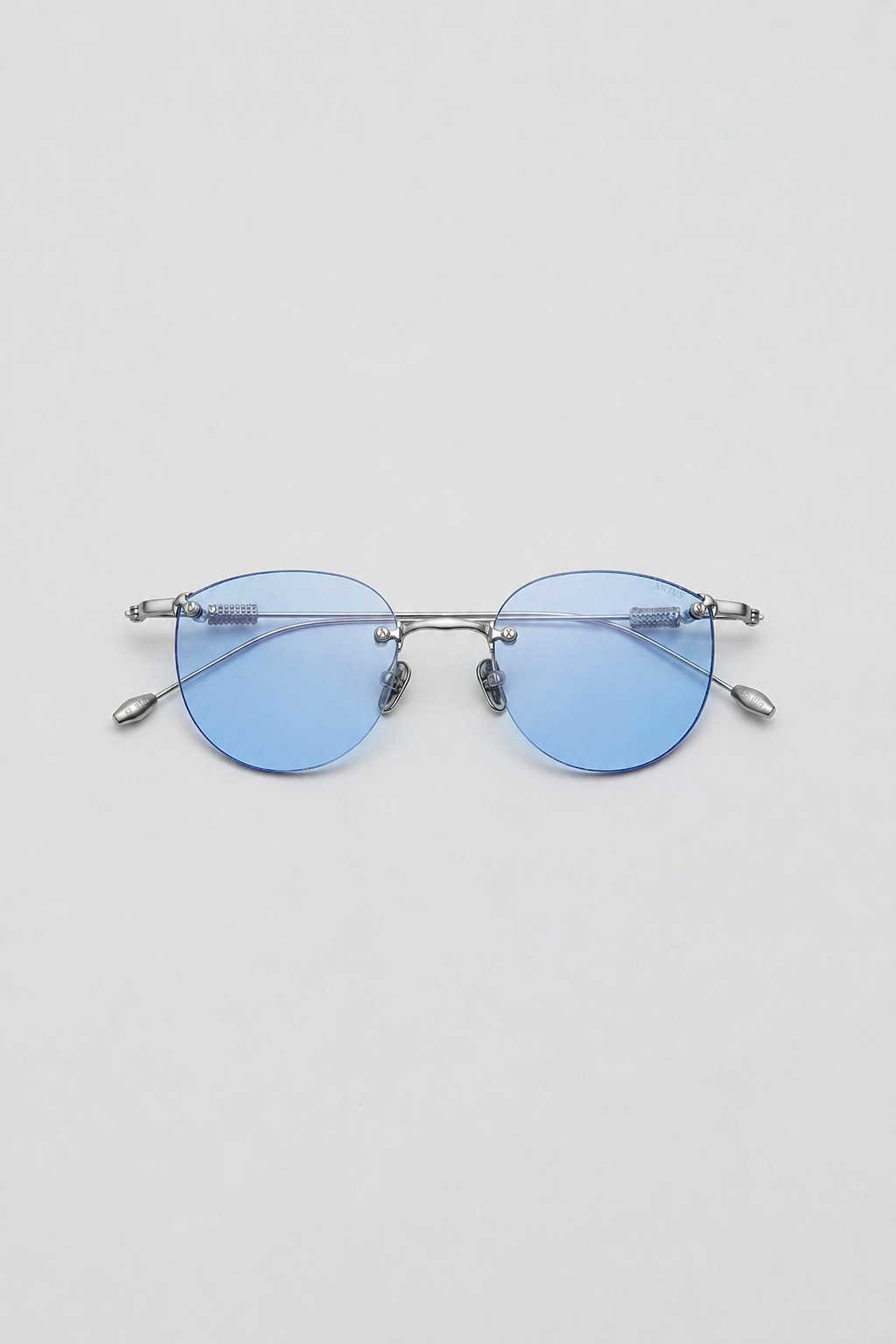 Artus ARI Ash Silver titanium sunglasses, size L — Light Blue, side view